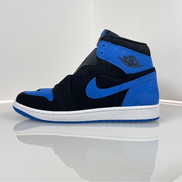 Mens Size 10.5 - Nike Air Jordan 1 High Royal Reimagined (DZ5485-042) - Picture 5 of 8
